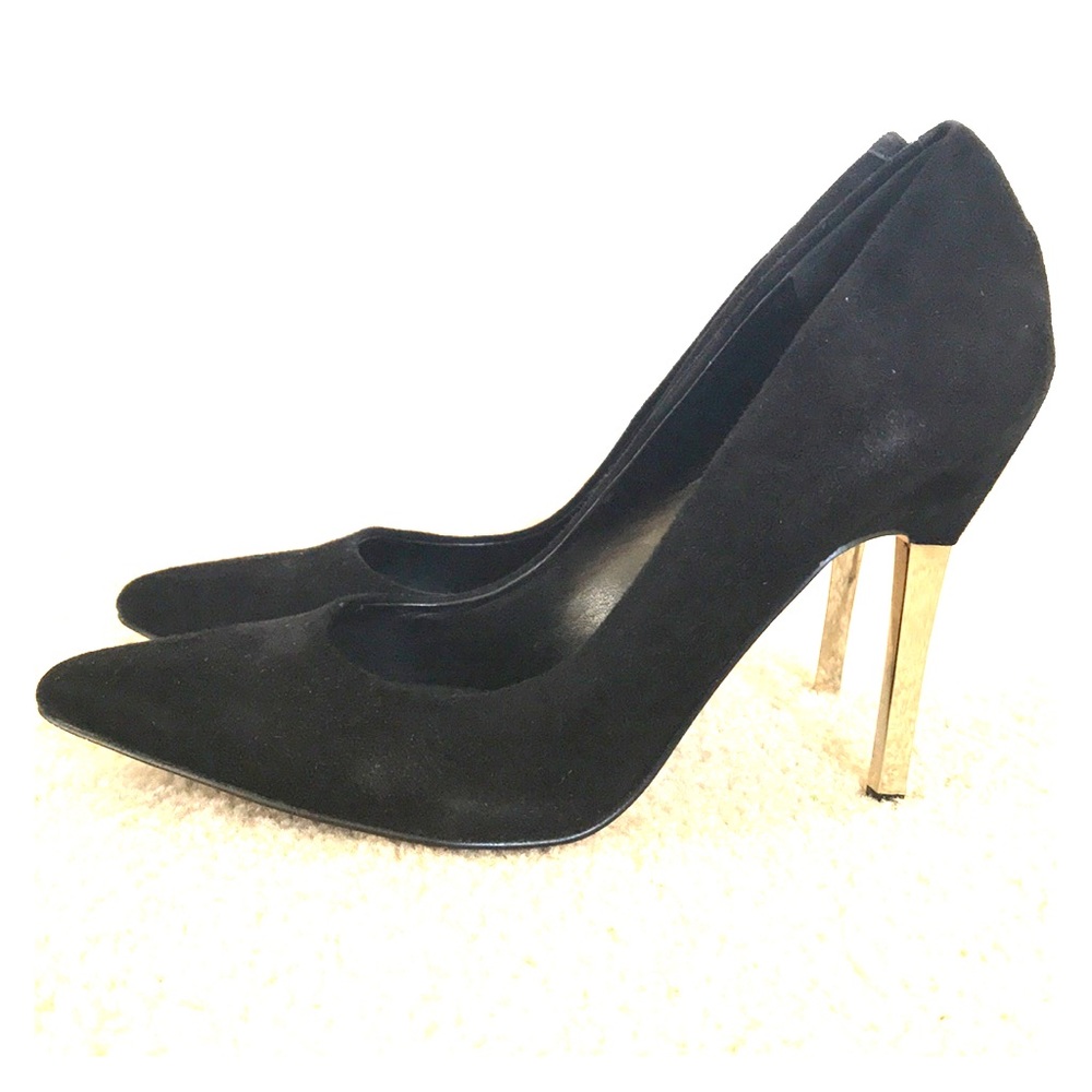 Aldo black and gold heels